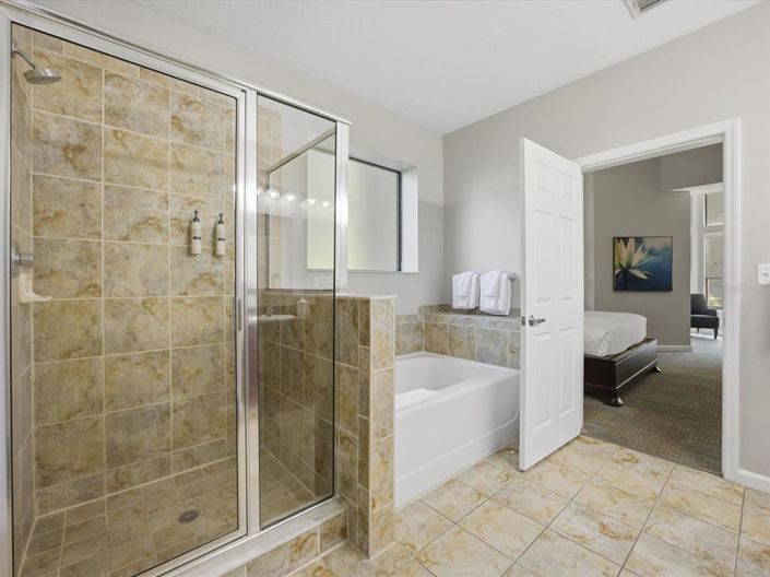 Image No.20-3 Bed Property for sale