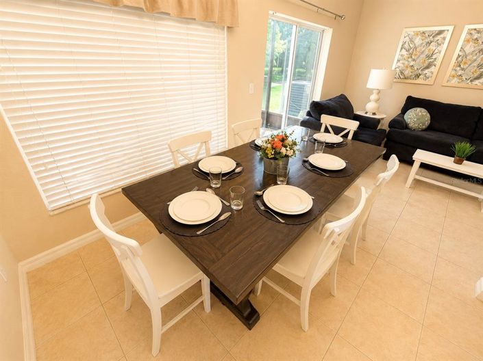 Image No.16-4 Bed Townhouse for sale