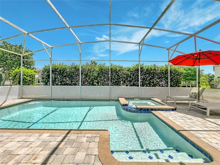 Image No.3-8 Bed Property for sale