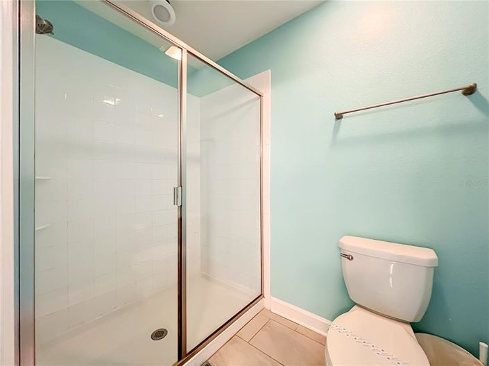 Image No.45-8 Bed Property for sale
