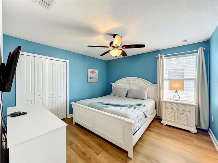 Image No.58-8 Bed Property for sale