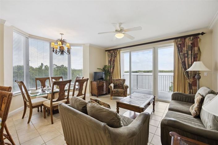Image No.8-Propriété de 2 chambres à vendre à Orlando