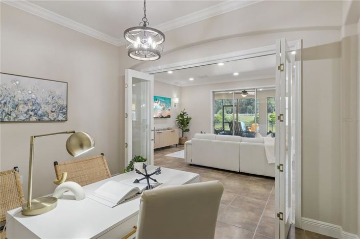 Image No.10-4 Bed Property for sale