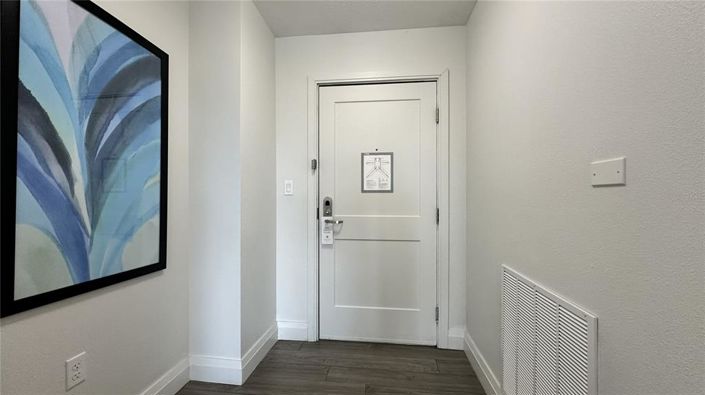 Image No.11-2 Bed Property for sale