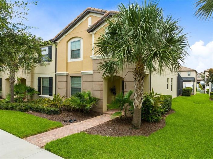 Image No.2-5 Bed Townhouse for sale