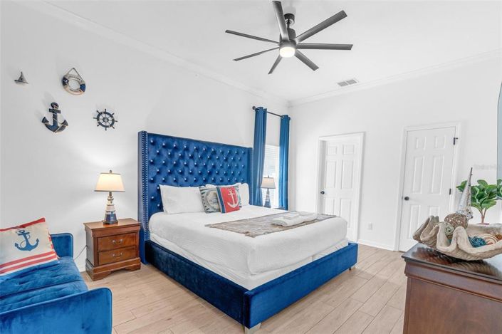 Image No.52-7 Bed Property for sale