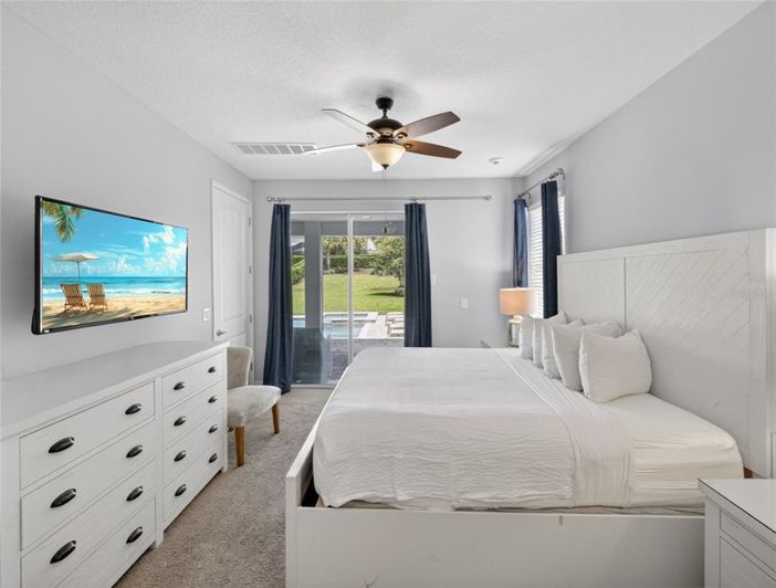 Image No.22-8 Bed Property for sale