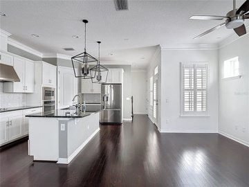 fa005713