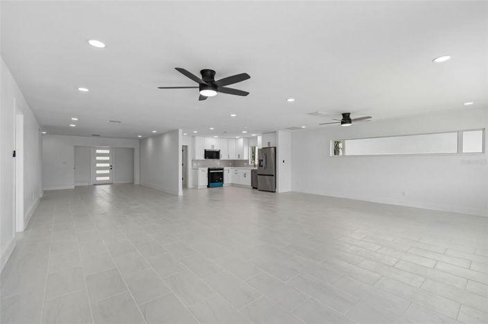 Image No.22-3 Bed Property for sale