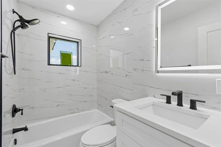 Image No.38-3 Bed Property for sale