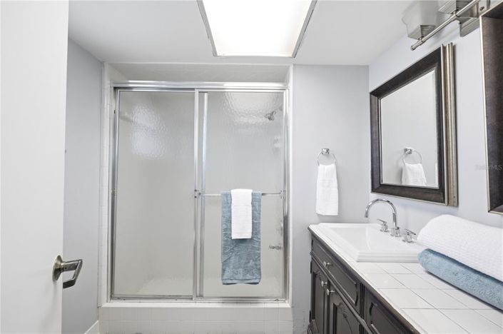Image No.41-2 Bed Property for sale