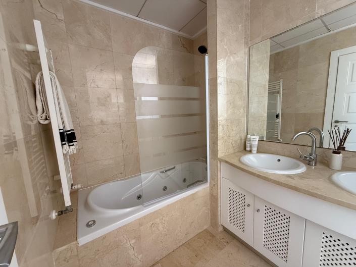 Image No.14-Villa / Détaché de 3 chambres à vendre à El Valle Golf Resort