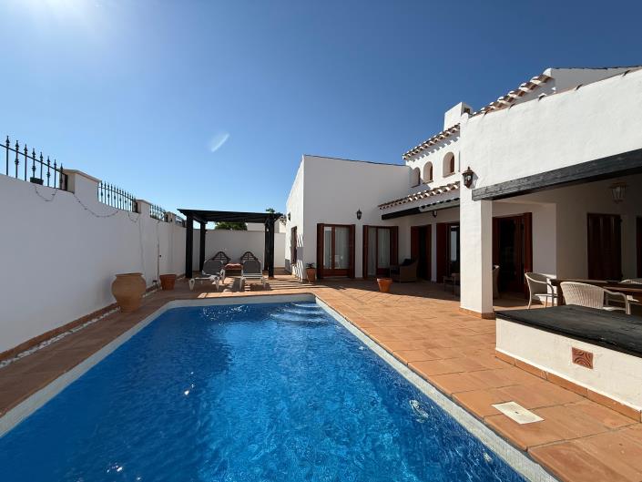 Image No.18-Villa / Détaché de 3 chambres à vendre à El Valle Golf Resort