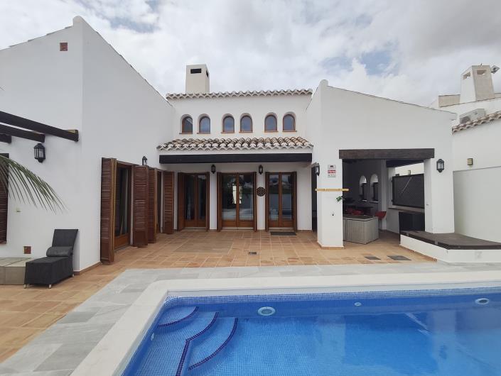 Image No.4-4 Bed Villa / Detached for sale