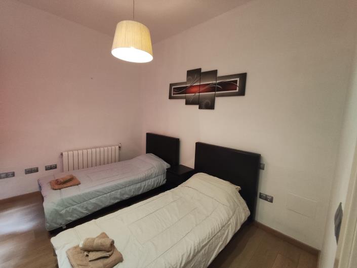 Image No.11-4 Bed Villa / Detached for sale