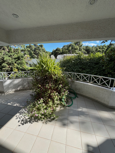 Image No.21-6 Bed House for sale