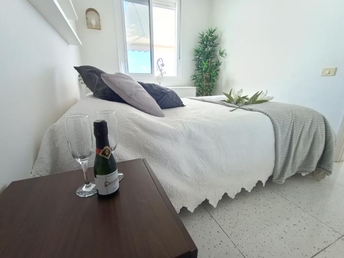 Image No.12-1 Bed Apartment for sale