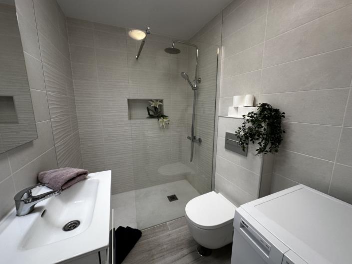 Image No.20-2 Bed Duplex for sale