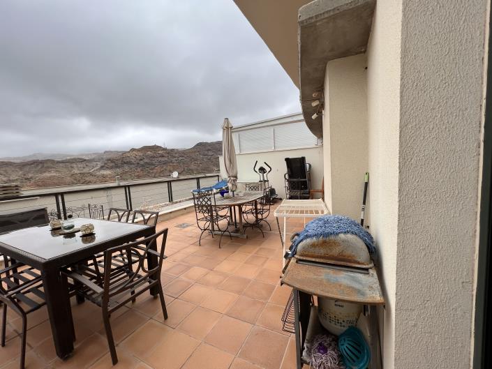 Image No.19-3 Bed House for sale