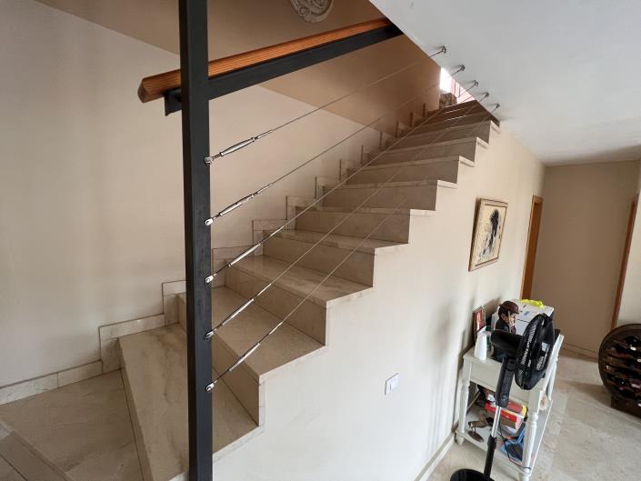 Image No.6-3 Bed House for sale