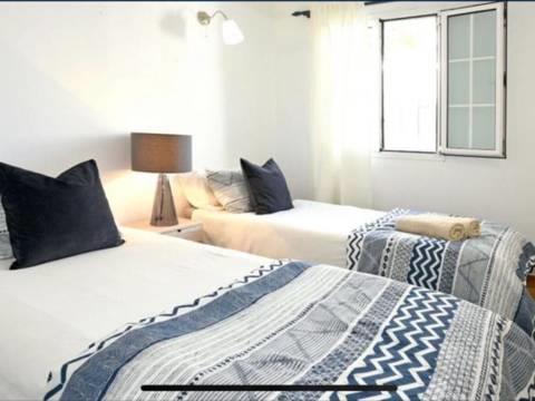 Image No.43-5 Bed Villa for sale