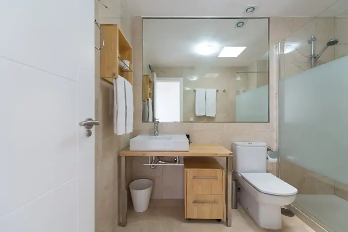 Image No.25-2 Bed Duplex for sale