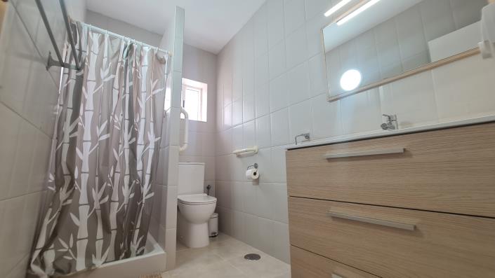 Image No.45-3 Bed Bungalow for sale