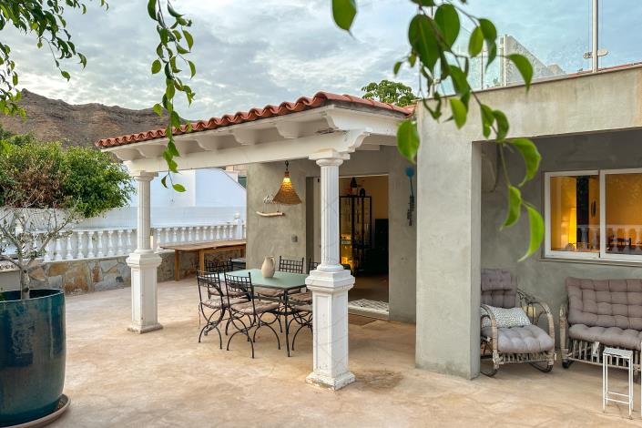 Image No.8-4 Bed Villa / Detached for sale