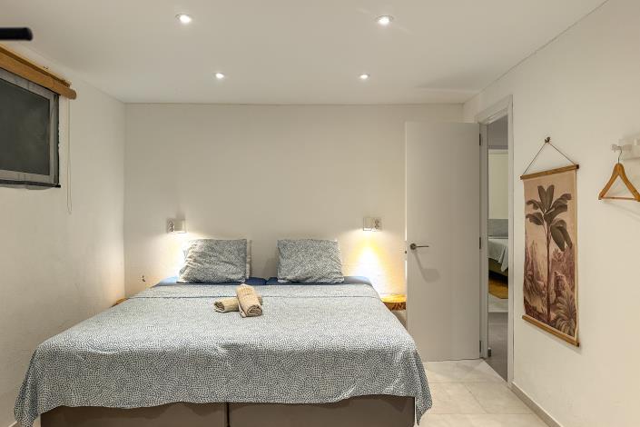 Image No.19-4 Bed Villa / Detached for sale