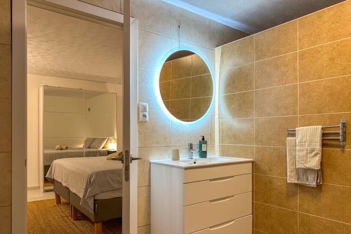 Image No.26-4 Bed Villa / Detached for sale