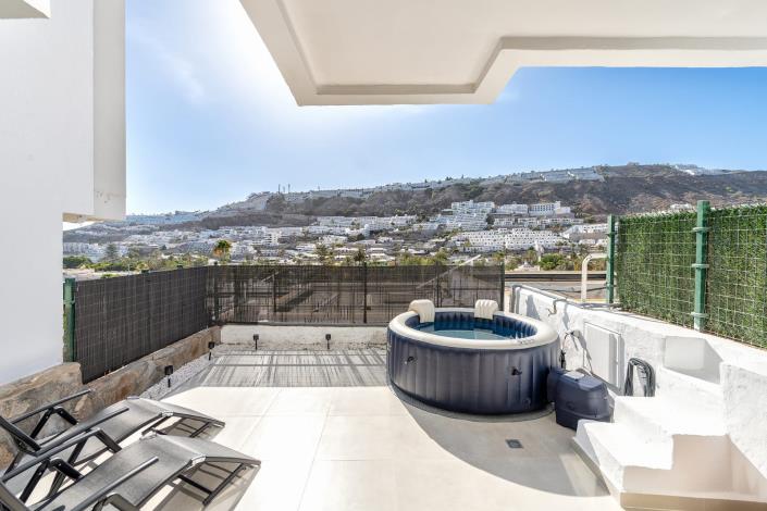 Image No.12-2 Bed Apartment for sale