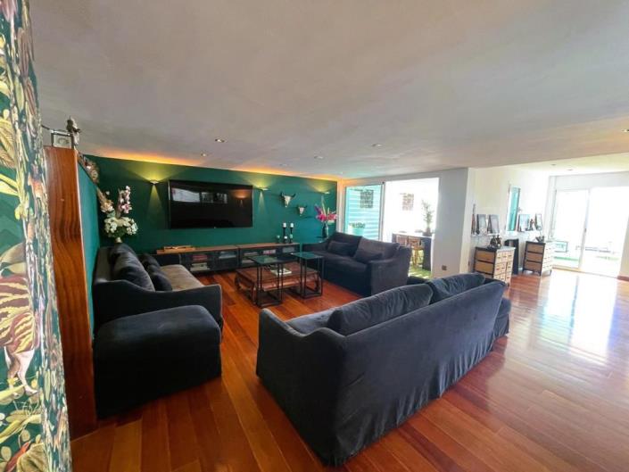 Image No.10-5 Bed House/Villa for sale