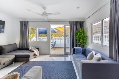 V-A_C_Vaticano_80_lounge_2