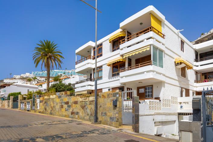 Image No.23-2 Bed Apartment for sale