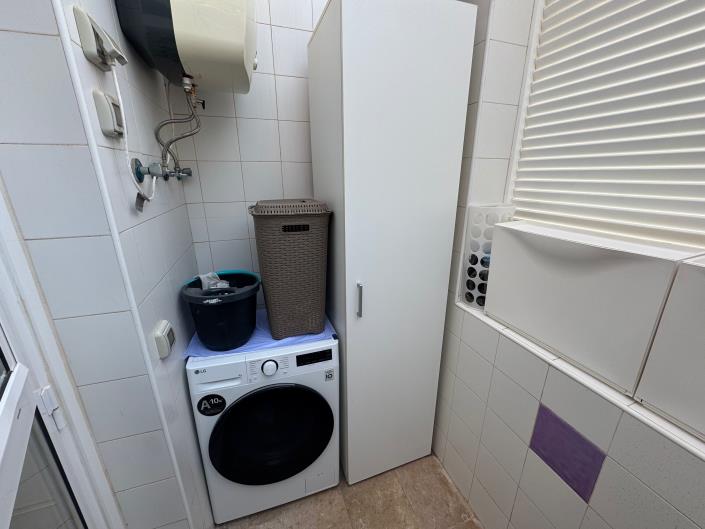 Image No.8-2 Bed Chalet for sale