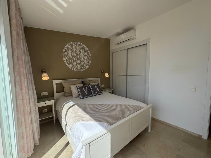 Image No.36-2 Bed Chalet for sale