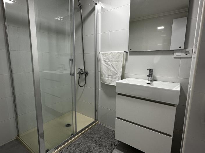 Image No.14-2 Bed Apartment for sale