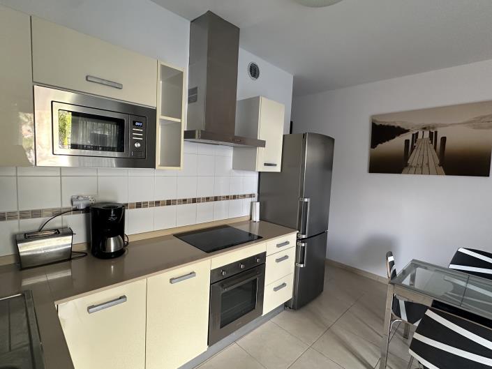 Image No.8-2 Bed Apartment for sale