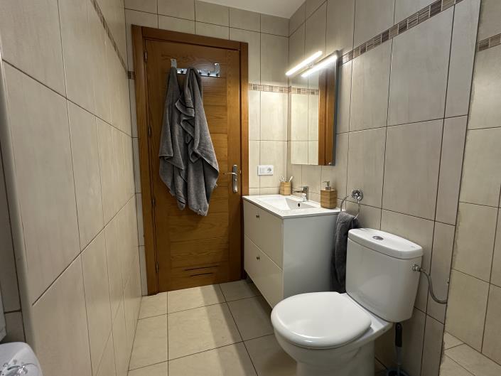 Image No.11-2 Bed Apartment for sale