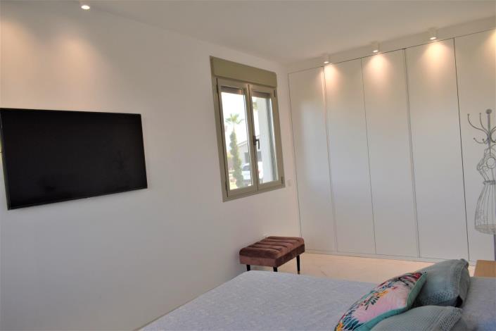 Image No.20-5 Bed Villa for sale