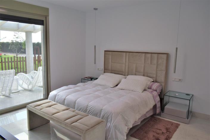 Image No.28-5 Bed Villa for sale