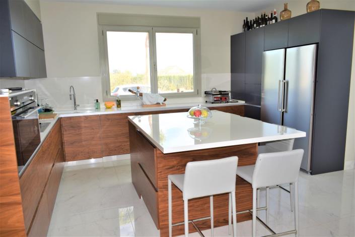 Image No.32-5 Bed Villa for sale