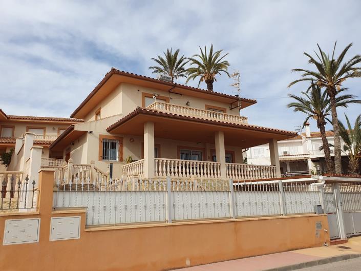 Image No.1-Maison de 4 chambres à vendre à San Juan De Los Terreros