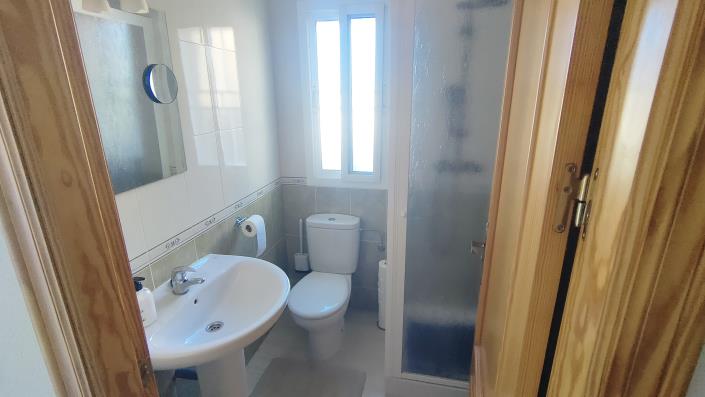 Image No.30-3 Bed Apartment for sale