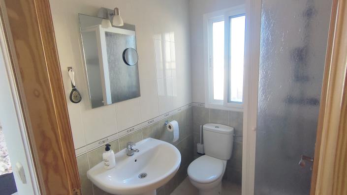 Image No.31-3 Bed Apartment for sale