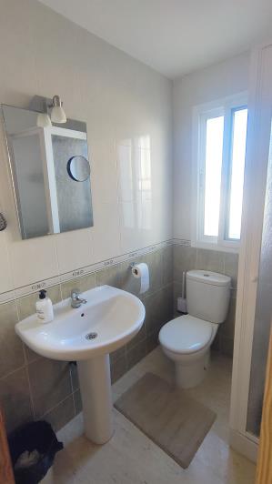 Image No.32-3 Bed Apartment for sale