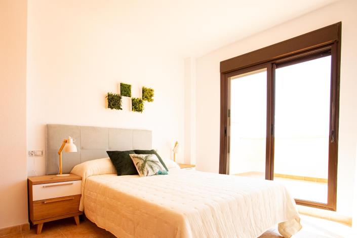 Image No.6-2 Bed Apartment for sale