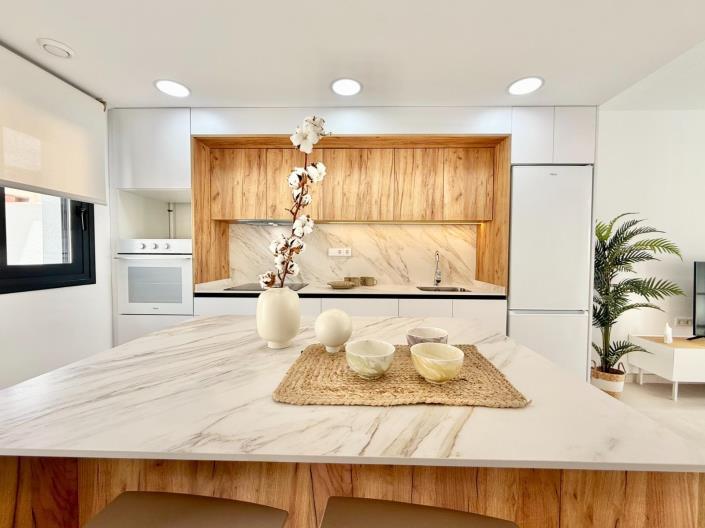 Image No.27-2 Bed House/Villa for sale