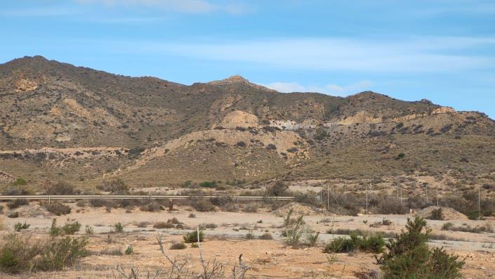 Image No.5-5 Bed House for sale