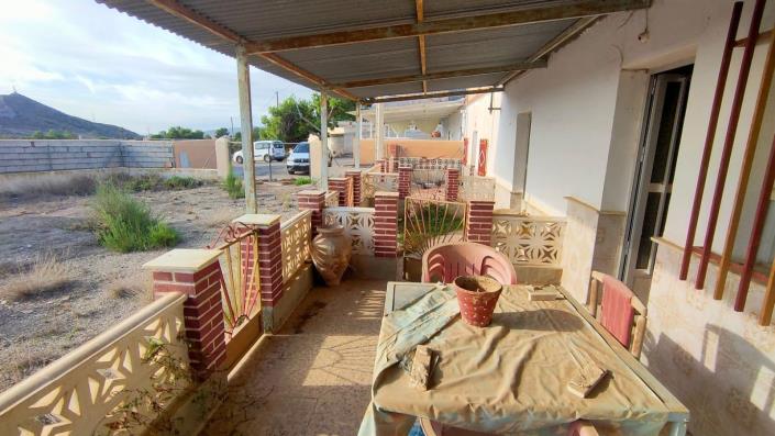 Image No.11-5 Bed House for sale